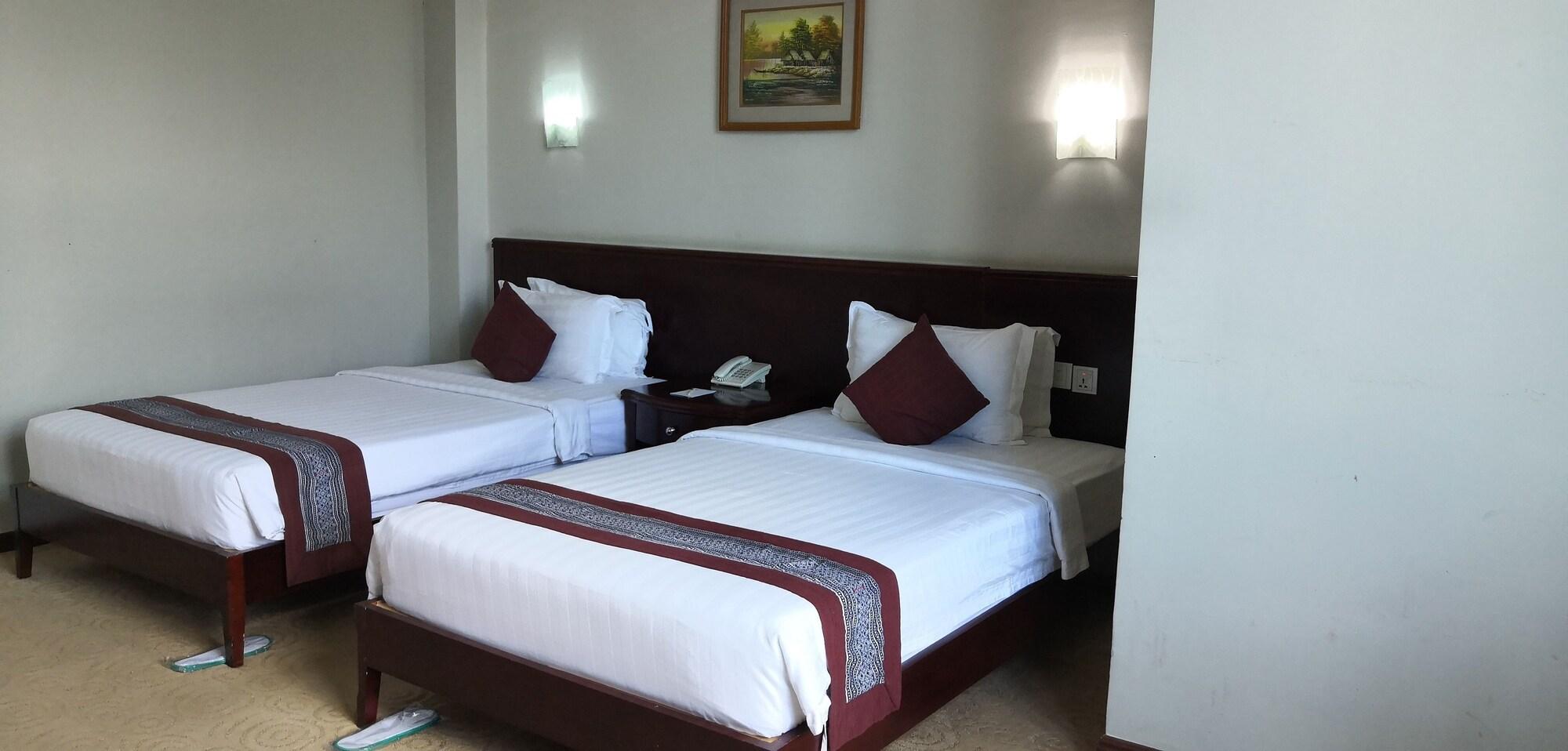Green Leaf Hotel Yangon Exterior foto