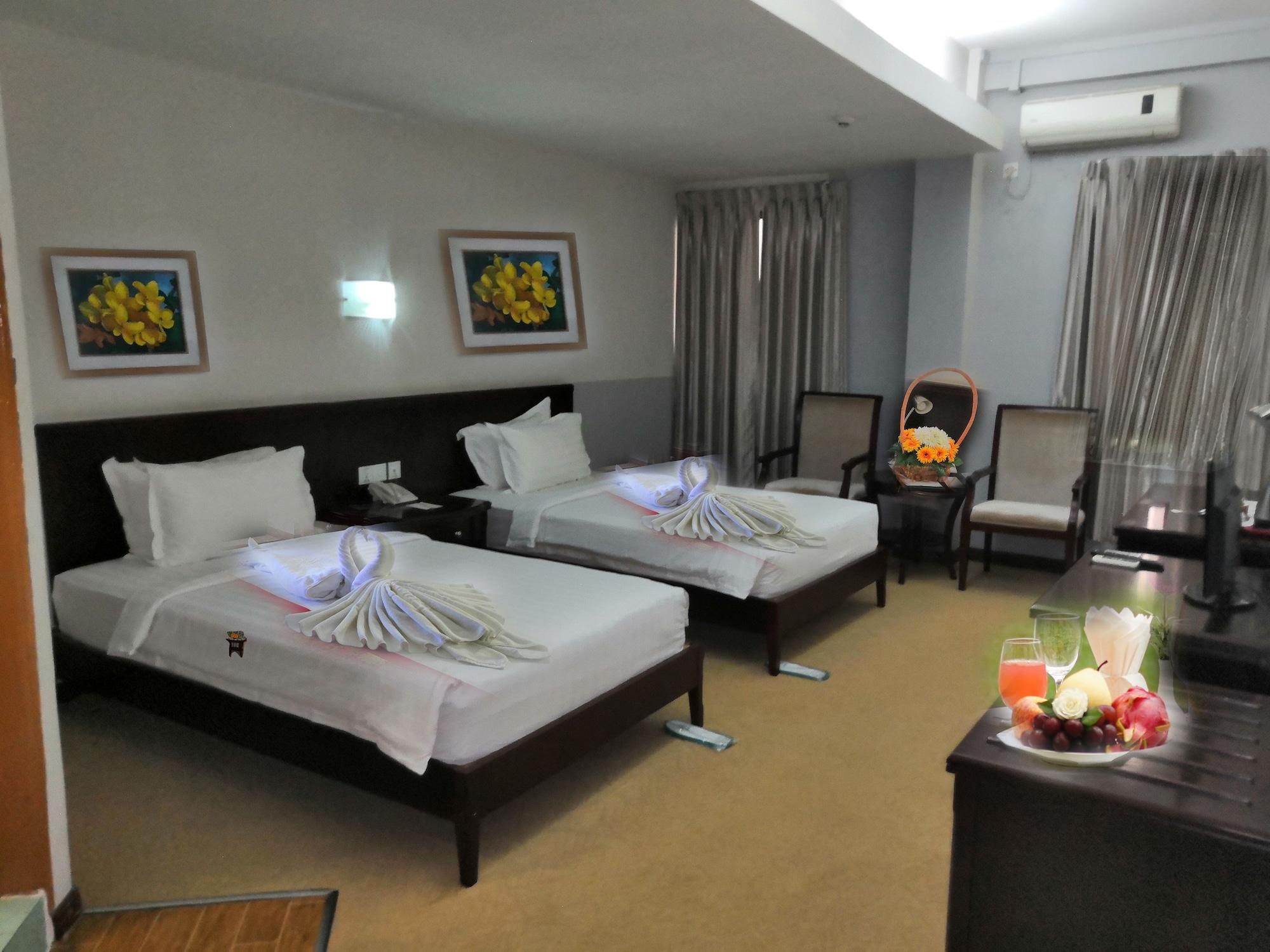 Green Leaf Hotel Yangon Exterior foto