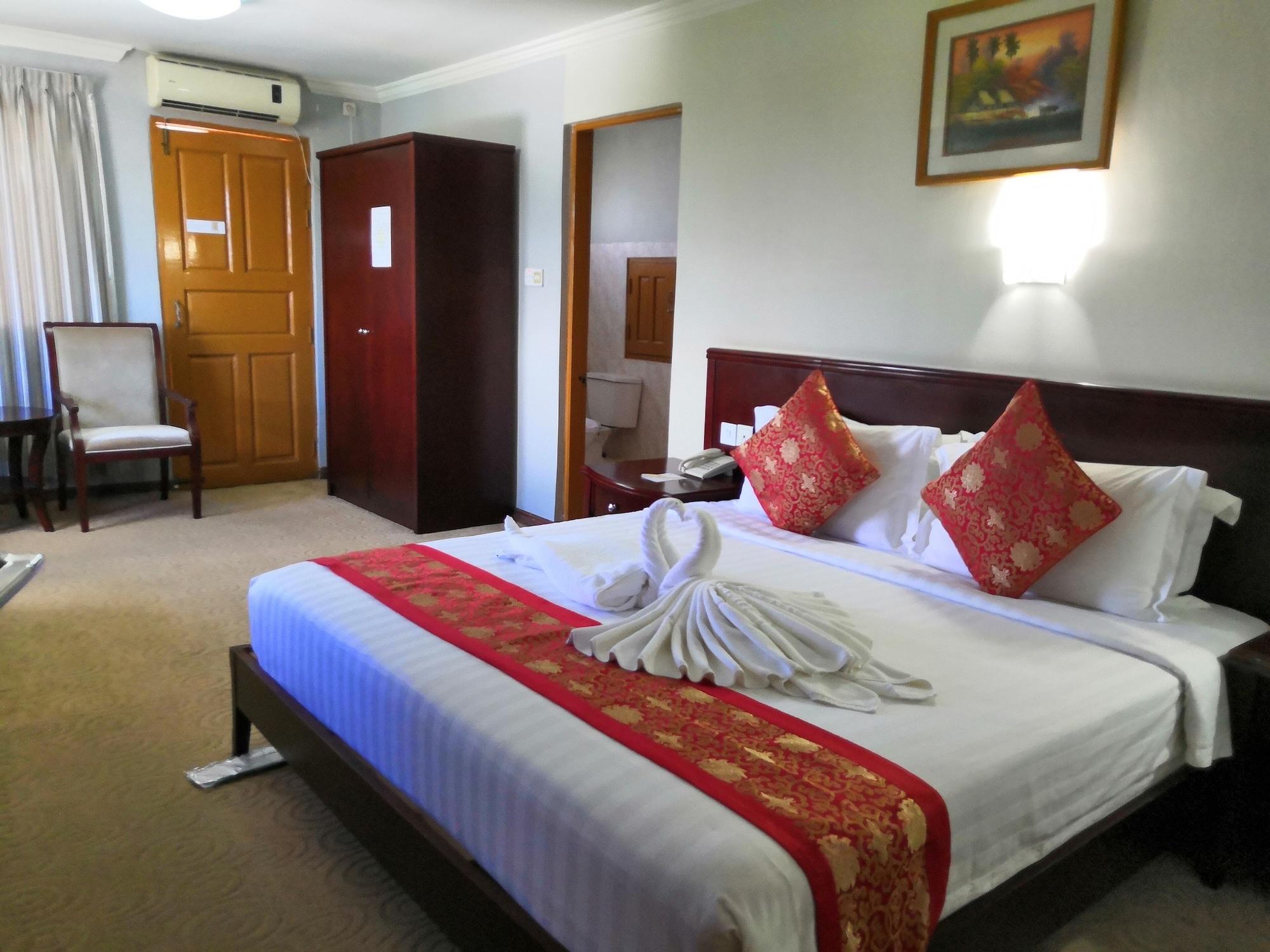 Green Leaf Hotel Yangon Exterior foto